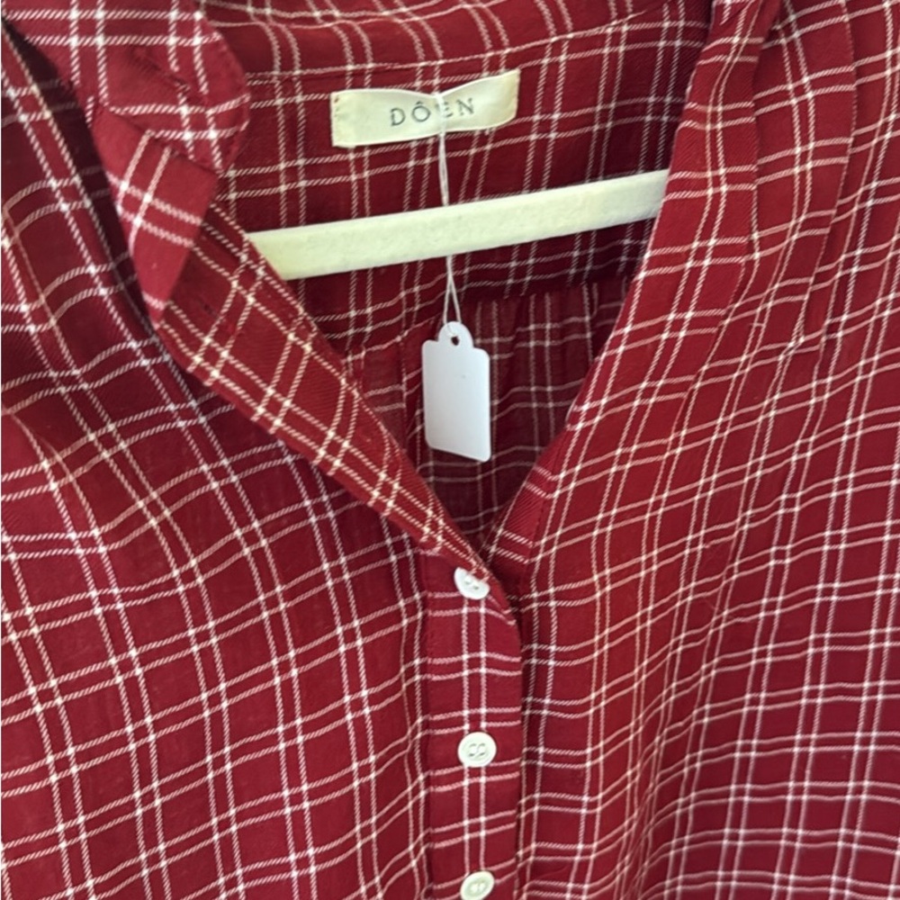Doen Scarlet Checkered Button Down Shirt - Picture 4 of 4